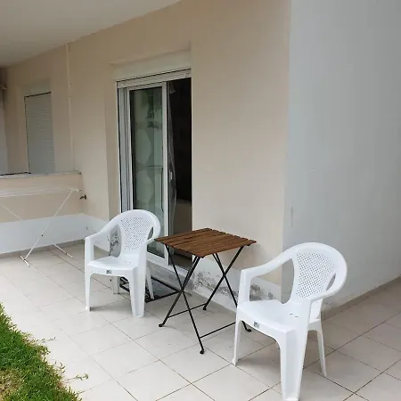 Apartment In Polichrono Polychrono
